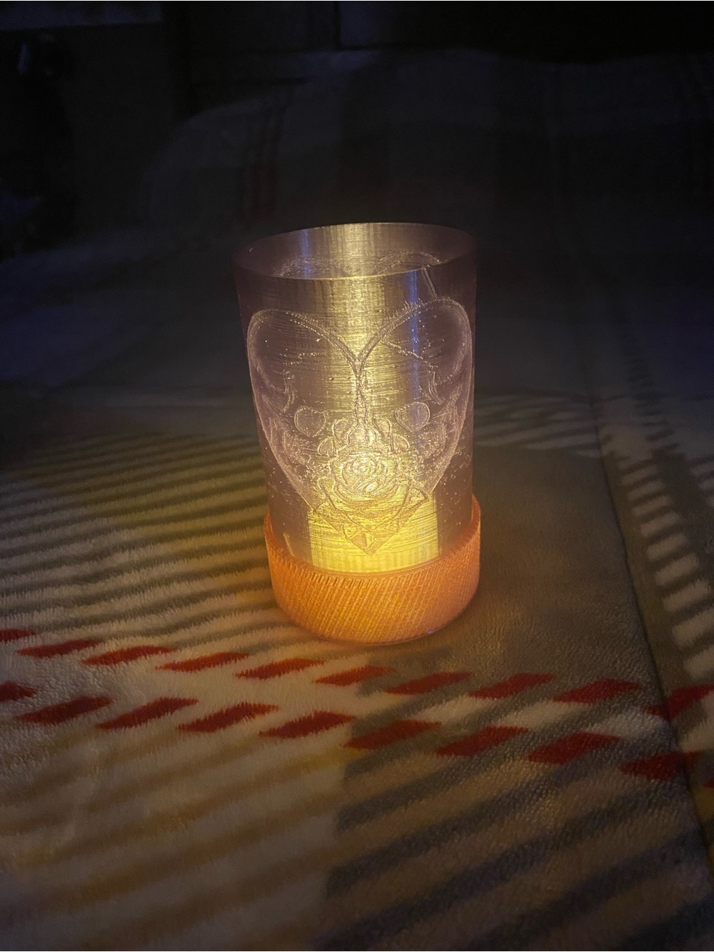 Tea light skull holder